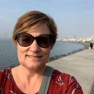 Meet your Posher, Lisa